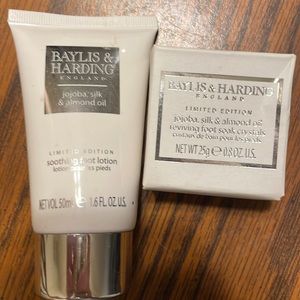 Universal Baylis and Harding England limited edition approving foot lotion 50ml
